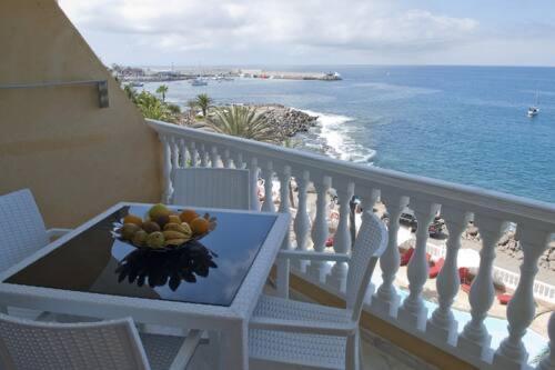 Atlantic Ocean & Beach Views - Holiday Club Suite Arguineguin Exterior photo